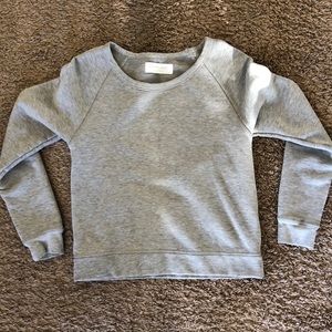 Crewneck Everlane sweatshirt